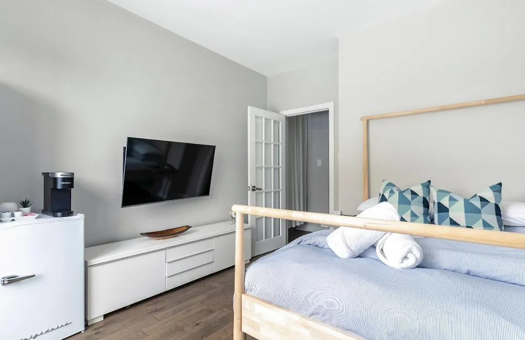 Cheerful And Exquisite 1 Bedroom-1