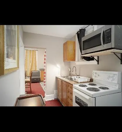Room #3 Ottawa Downtown-3