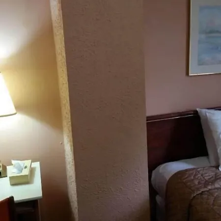 A Voyageur's Guest House-2