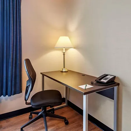Quality Inn-3